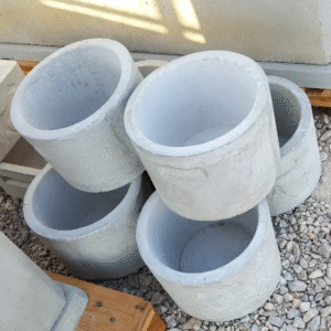 Bebedero de Cemento Redondo para Perros – 2 l Antivuelco